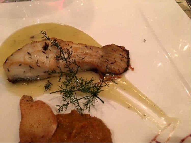 Trancio di Rombo scottato su passata di “Matalotta” e crema di patate al finocchietto selvatico - Chef Salvo Calleri